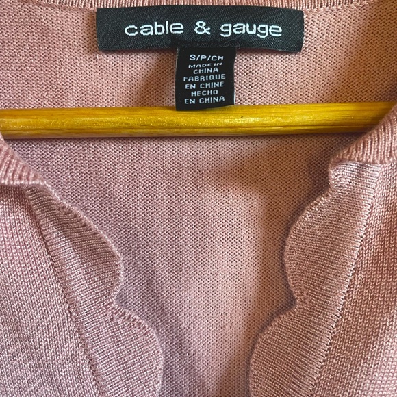 Cable & Gauge Scalloped Collar Sweater - Picture 2 of 5